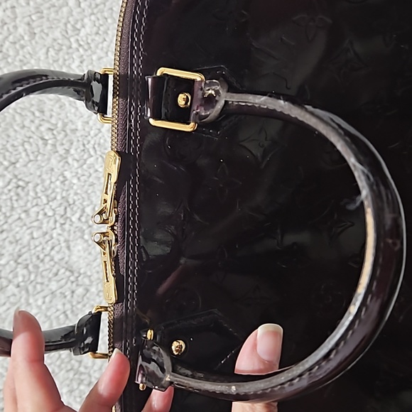 Louis Vuitton Alma GM Purple - Picture 8 of 15